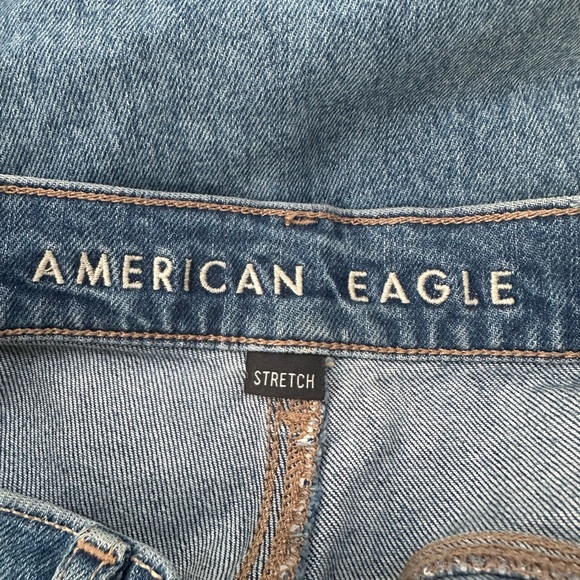 American Eagle women’s highest rise boyfriend jeans size 4 long - Picture 4 of 6